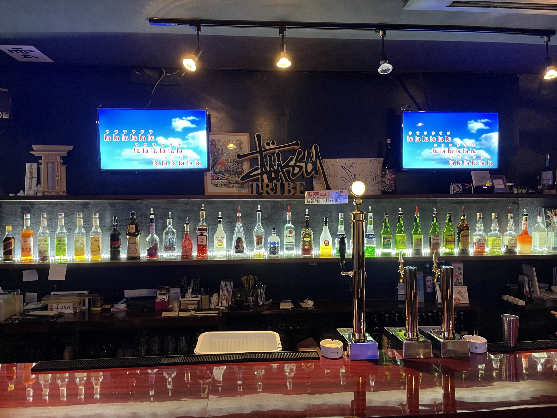 冷えたビールで乾杯